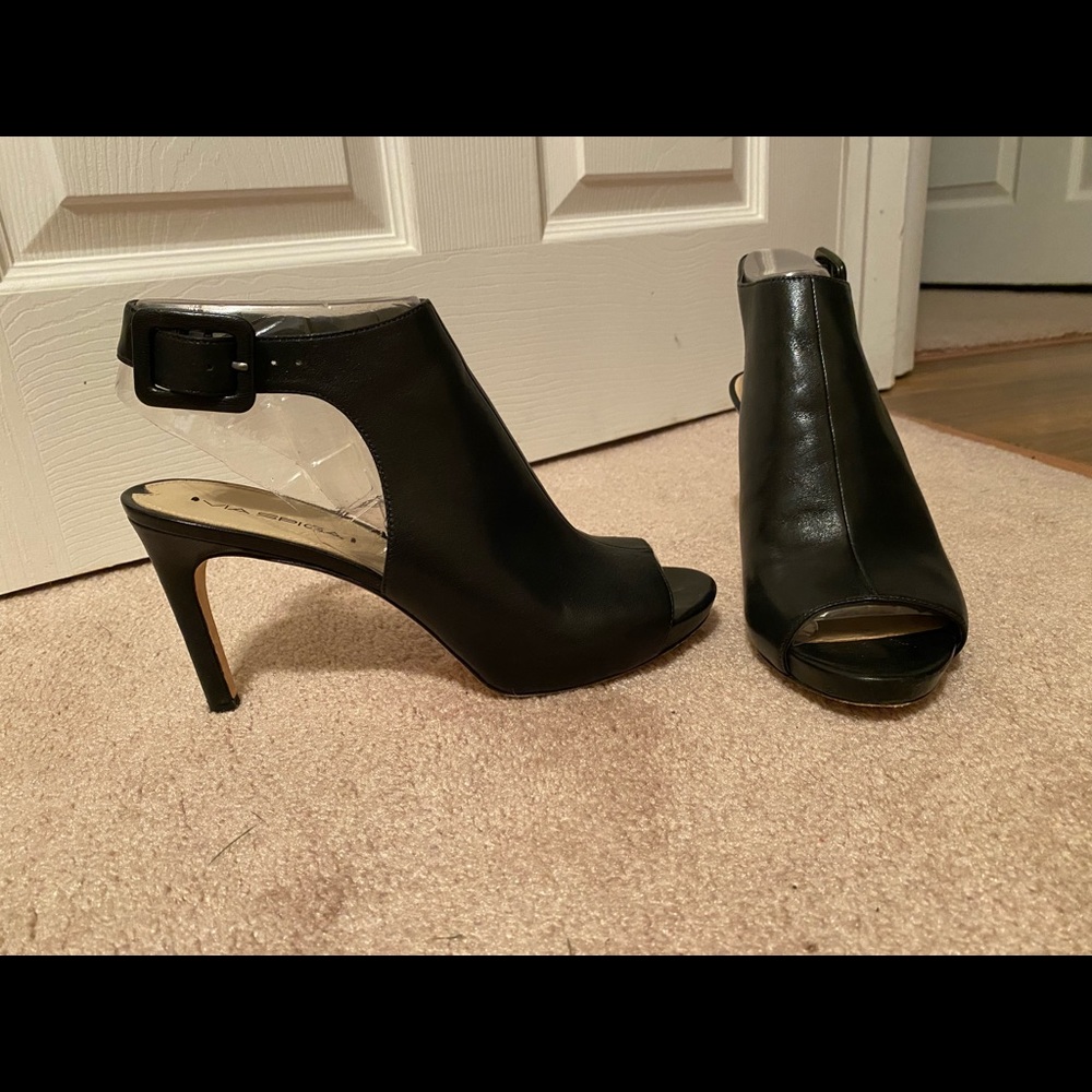 Via Sligo stylish heels